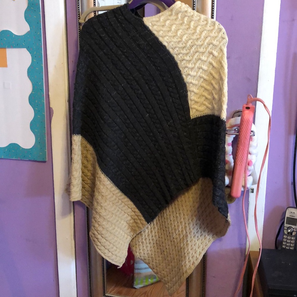 Brand new pancho